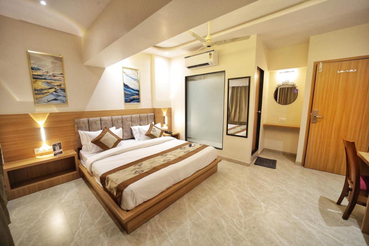 Hotel Alfa Executive Mumbai Exterior photo